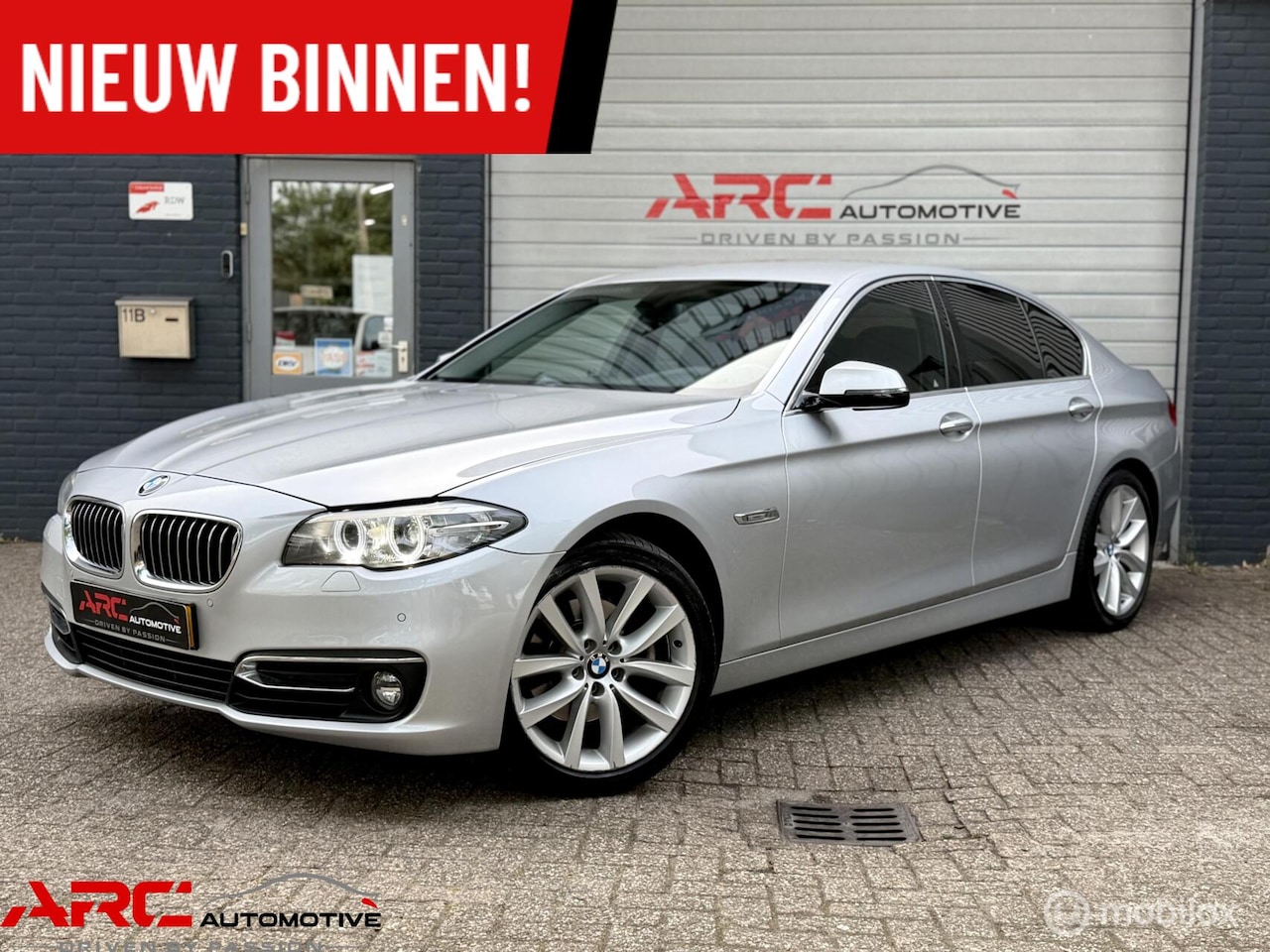 BMW 5-serie - 520i High Luxury Edition Topstaat! - AutoWereld.nl