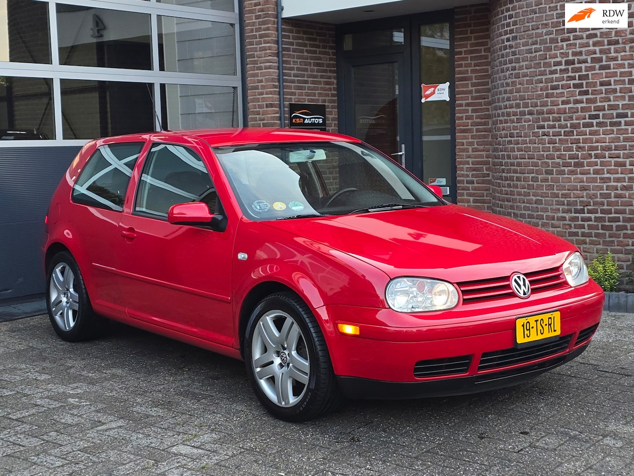 Volkswagen Golf - GTI 1.8 Turbo 180PK |Apk 08-2027 - AutoWereld.nl