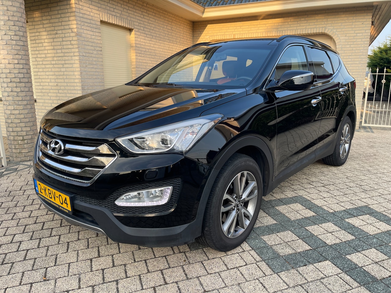 Hyundai Santa Fe - 2.2 CRDi Business Edition - AutoWereld.nl