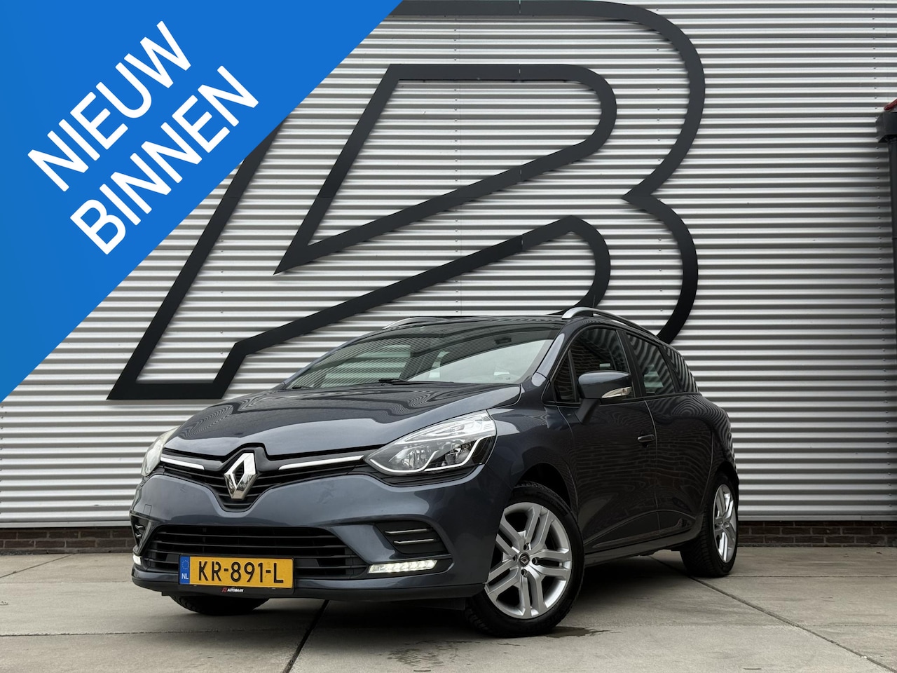 Renault Clio Estate - 0.9 TCe Zen 2e Eigenaar|Navi|Airco|Trekhaak|Cruise|N.A.P|APK tot 11-2026 - AutoWereld.nl