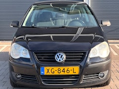 Volkswagen Polo - 1.4-16V Trendline INRUILKOOPJE distrb nieuw koppeling nieuw rijd schakelt perfect