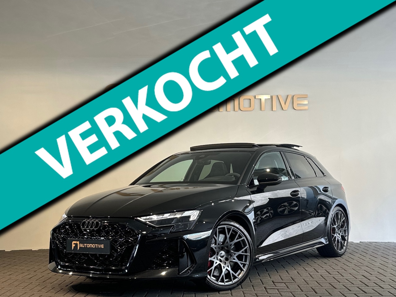 Audi RS3 - Sportback 2.5 TFSI quattro Pano|Kuip|HuD|Sonos|VOL - AutoWereld.nl