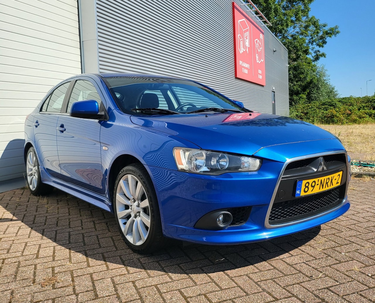 Mitsubishi Lancer Sportback - 1.8 Intense NAP - AutoWereld.nl