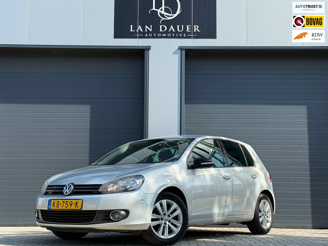 Volkswagen Golf - 1.2 TSI Highline / AUTOMAAT / CRUISE / APK - AutoWereld.nl