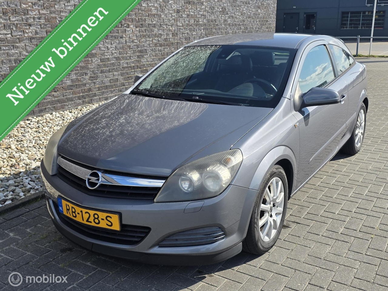 Opel Astra GTC - 1.4 Cosmo - Airco - Cruise - Automaat! - AutoWereld.nl