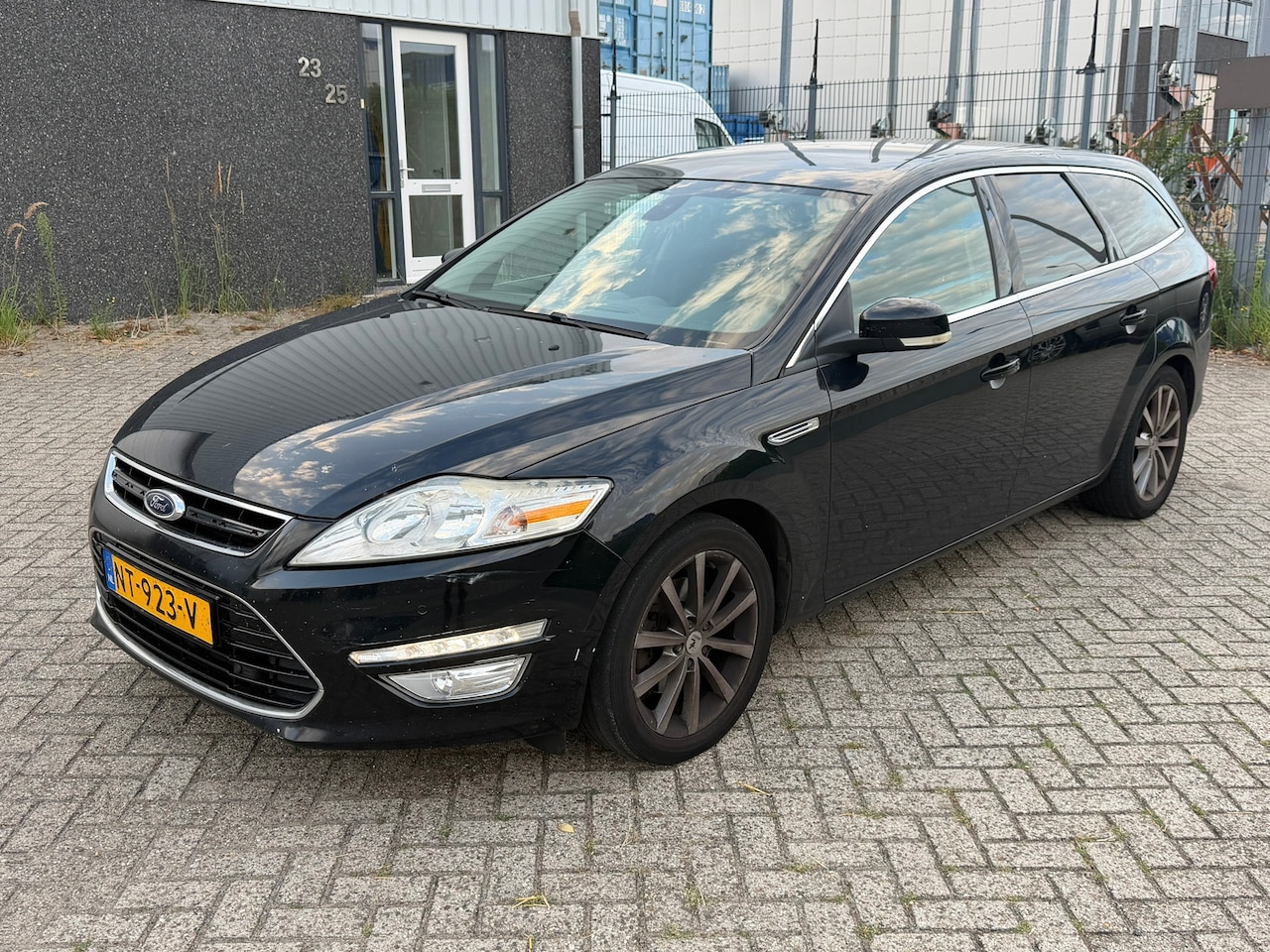 Ford Mondeo Wagon - 1.6 TDCi ECOnetic Titanium 2012 - AutoWereld.nl