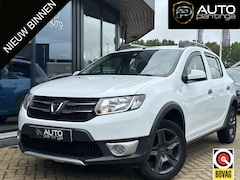 Dacia Sandero Stepway - 0.9 TCe Lauréate 90PK | NL AUTO | NAP | Navigatie | Airco | Parkeersensoren | Cruise Contr