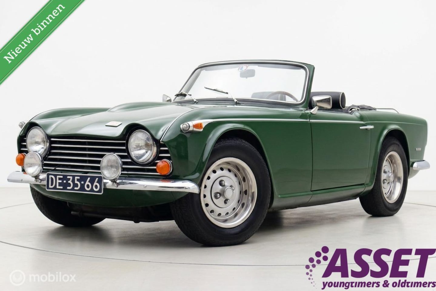 Triumph TR4 - Soft Top - AutoWereld.nl