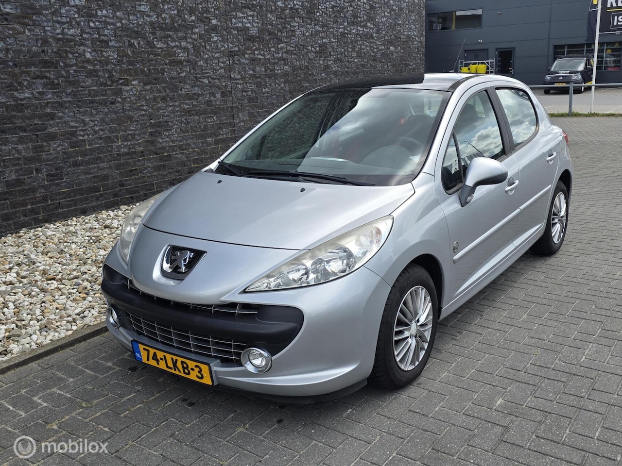 Peugeot 207 - 1.4 VTi Look - Cruise - Airco - Isofix - Nw apk! - AutoWereld.nl