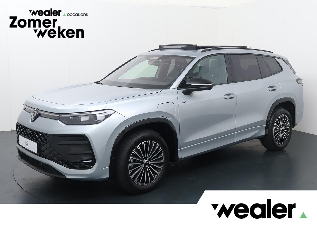 Volkswagen Tayron - 1.5 eHybrid R-Line Edition | 204 PK | SoH 100% | Panoramadak | Area View 360 graden | Matr - AutoWereld.nl