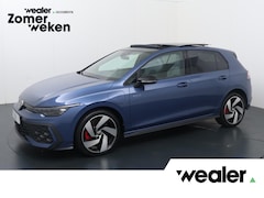 Volkswagen Golf - 1.5 eHybrid GTE | 272 PK | SoH 100% | Trekhaak | Panoramadak | Head-up display | Lederen b