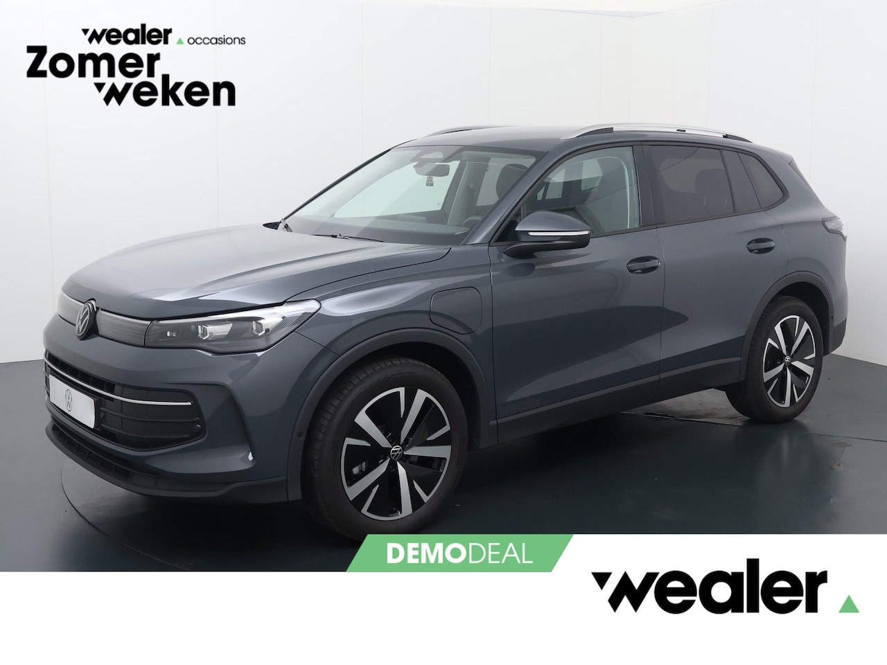 Volkswagen Tiguan - Life Edition 1.5 eHybrid 204 PK DSG | Trekhaak wegklapbaar | Stoel- & stuurwielverwarming - AutoWereld.nl