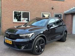 Volvo EX40 - Extended Range Ultra Black Ed. 82 kWh PANO, TREKH. HarmanK