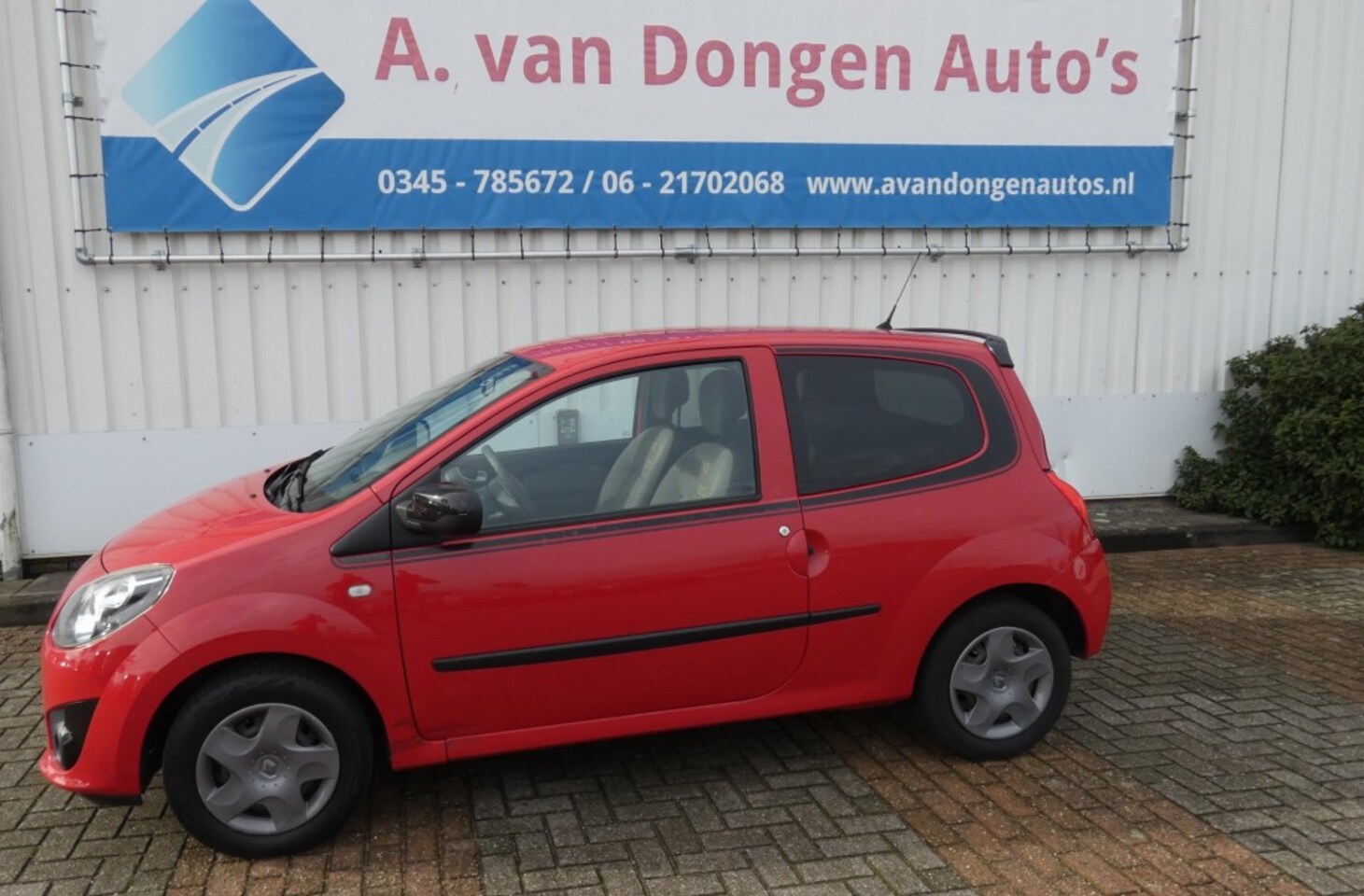 Renault Twingo - 1.2-16V Collection 1.2-16V COLLECTION,Airco,Bltooth,APK 31-7-27 - AutoWereld.nl