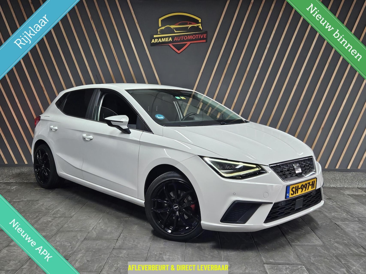 SEAT Ibiza - 1.0 TSI Style Business Intense LED|CARPLAY|ACC|CAMERA - AutoWereld.nl