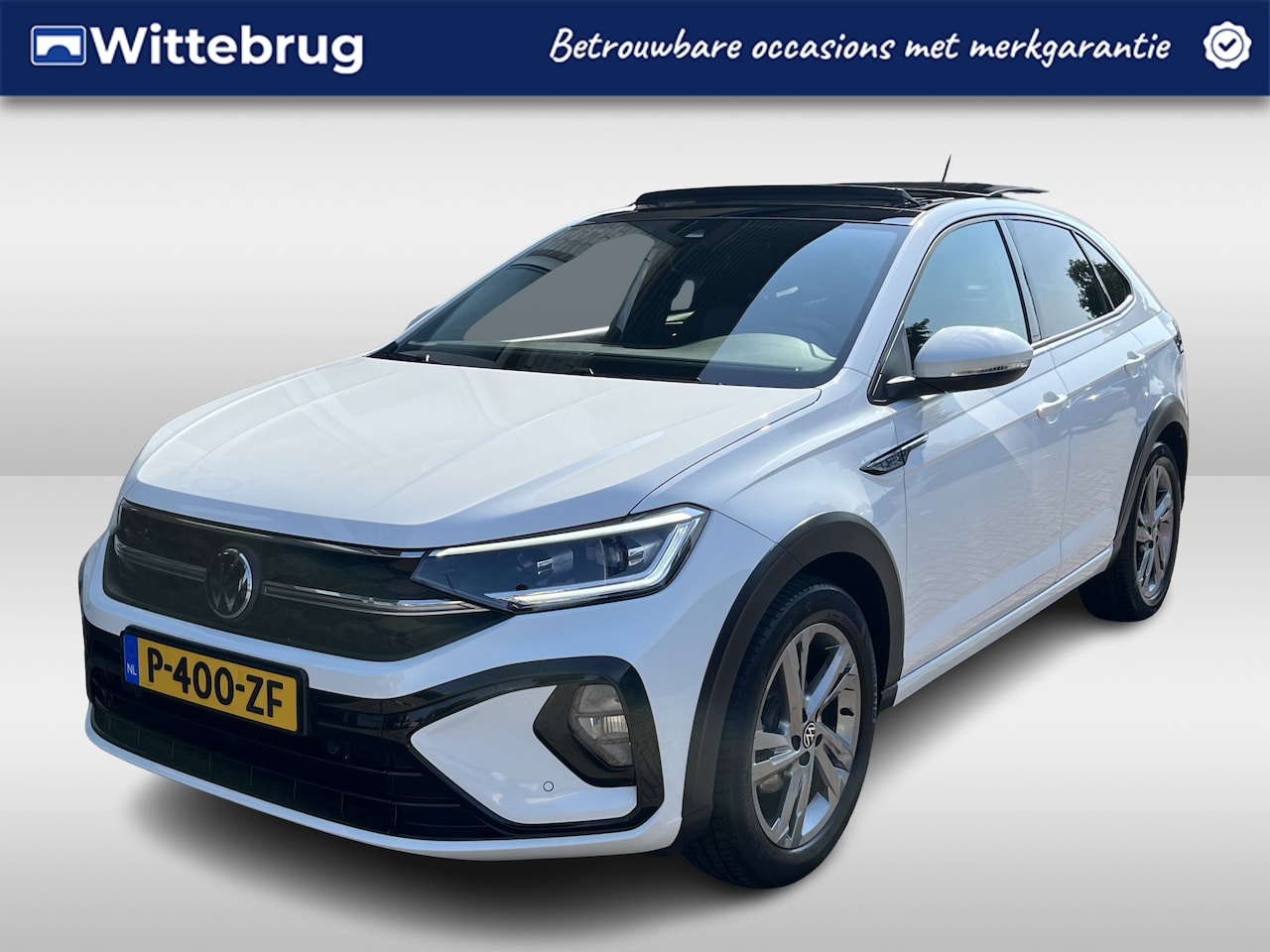 Volkswagen Taigo - 1.0 TSI 2x R-Line / AUTOMAAT/ PANO/ PARK. SENSOREN/ IQ. LIGHT/ DIGITAL DASHBOARD/ ADAPT. C - AutoWereld.nl