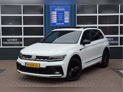 Volkswagen Tiguan - 1.5 TSI ACT Highline Business R Line Panoramadak