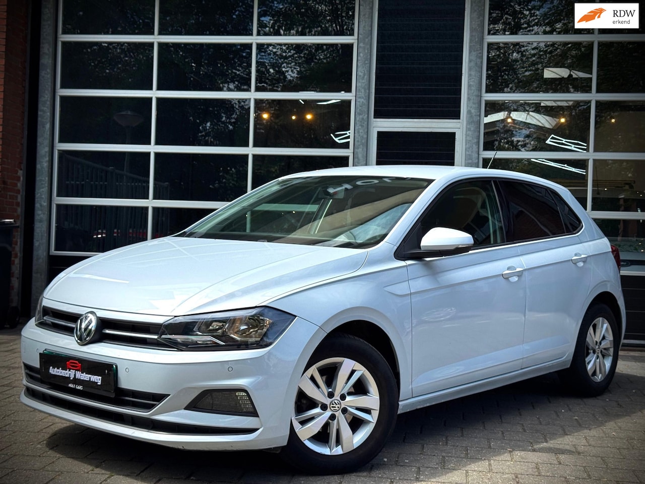 Volkswagen Polo - 1.0 |Trendline| Airco| Cruis|Navi| - AutoWereld.nl