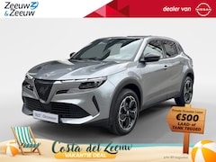 Alfa Romeo Junior - Elettrica 54 kWh | APPLE CARPLAY | ADAPTIVE CRUISE CONTROL | PARKEER SENSOREN | AIRCO |