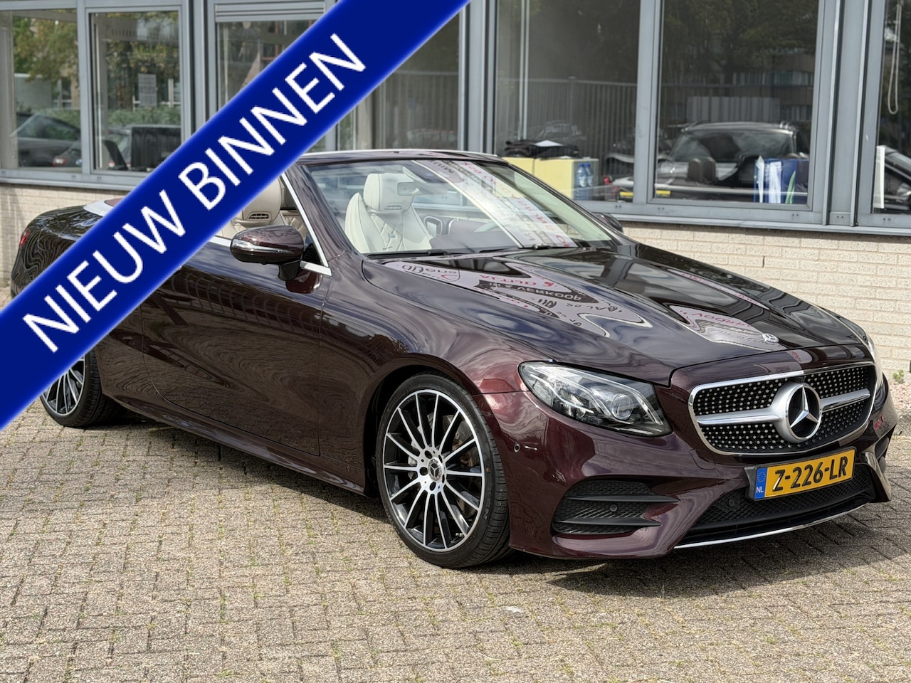 Mercedes-Benz E-klasse Cabrio - 300 Premium Plus - AMG line - AutoWereld.nl