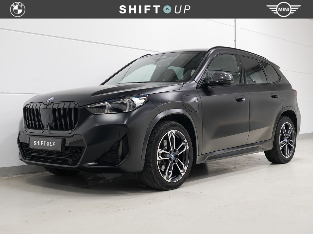 BMW X1 - xDrive25e M-Sport | Panoramadak | Head Up | CoPilot - AutoWereld.nl
