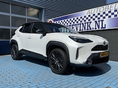 Toyota Yaris Cross - 1.5 Hybrid Adventure CRUISE STOELVER. P-CAM APPLE
