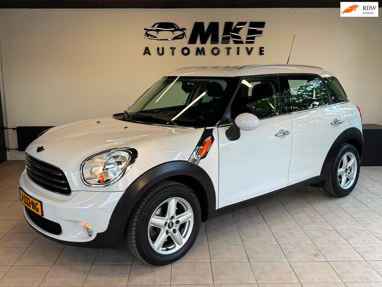 MINI Countryman - 1.6 Cooper D Chili 2013 ECC/NAVI/LMV/APK/NAP - AutoWereld.nl