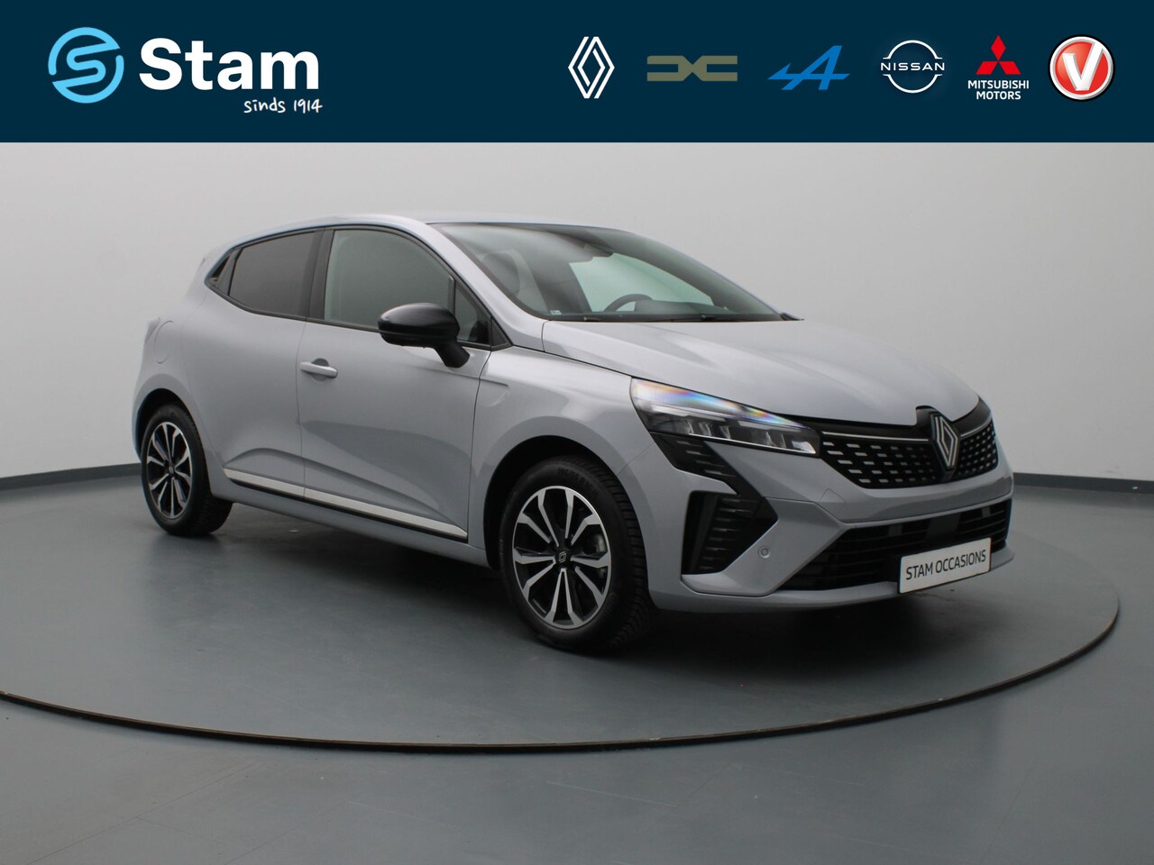 Renault Clio - E-Tech Full Hybrid techno 145pk Camera | Cruise | Parkeersens. v+a | Stoel-/stuurverw. - AutoWereld.nl