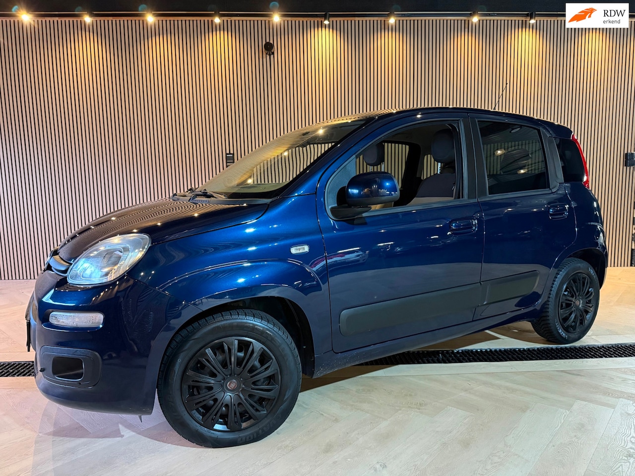 Fiat Panda - | Luxe-uitvoering | Navi | Trekhaak - AutoWereld.nl