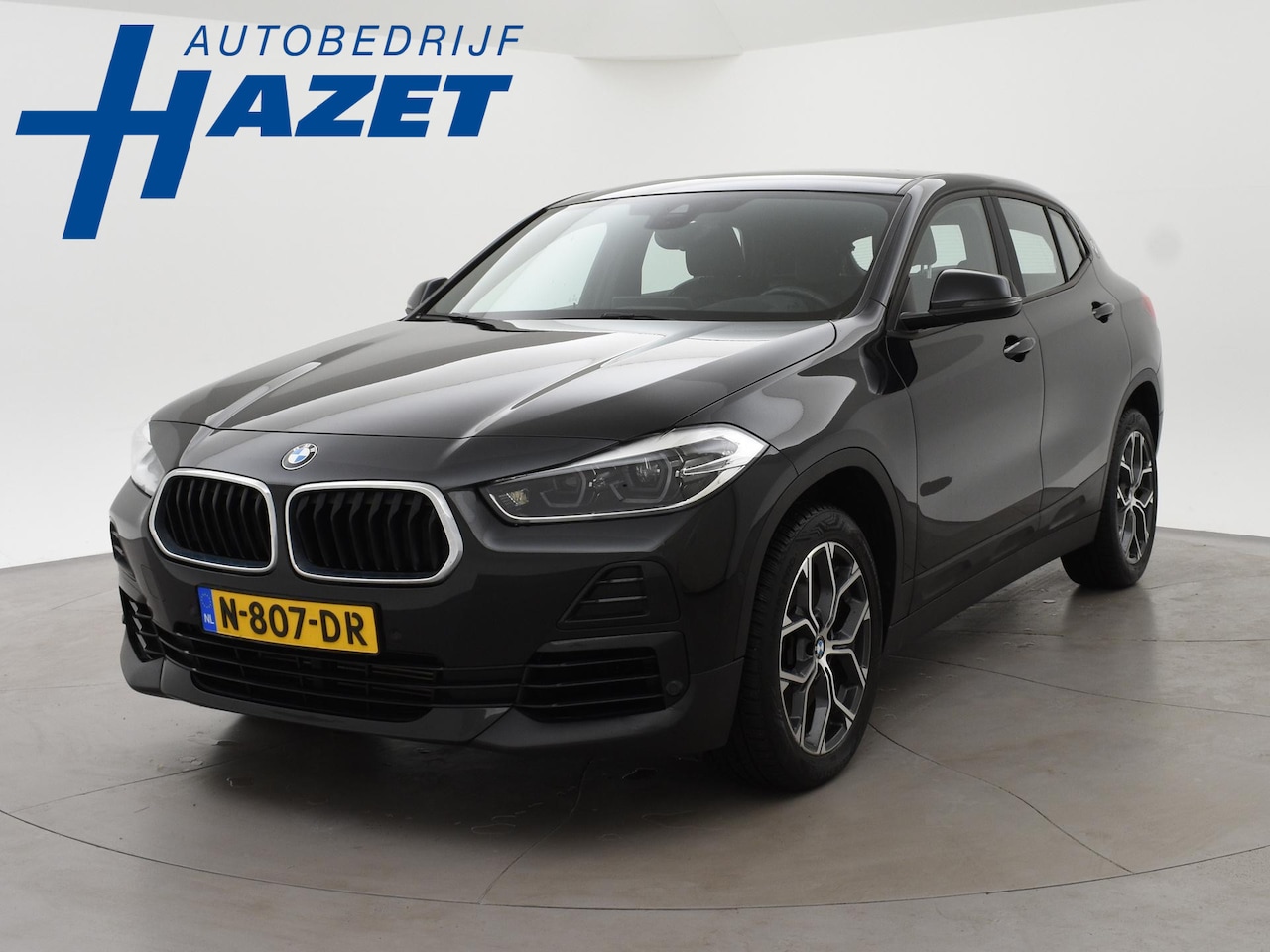 BMW X2 - sDrive20i 178 PK AUT. HIGH EXECUTIVE EDITION + TREKHAAK | CAMERA | HEAD-UP | LEDER - AutoWereld.nl