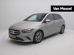 Mercedes-Benz B-klasse - 180 Business Solution Plus | Panoramadak | Led Koplampen | Camera | Elektrische Achterklep