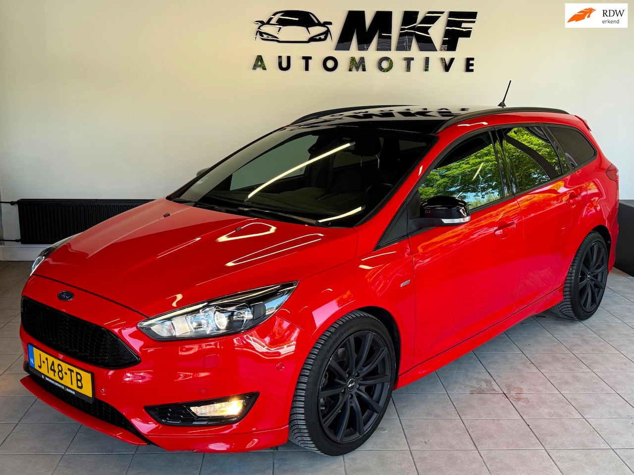 Ford Focus Wagon - 1.5 Titanium 2018 ST-LINE|LED|AUTOMAAT/NAVI - AutoWereld.nl