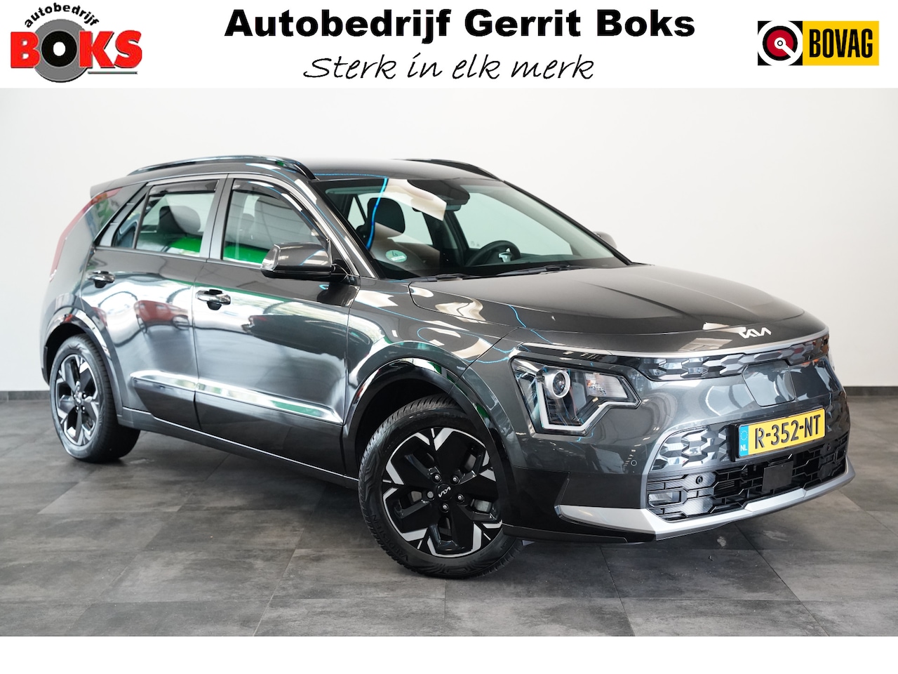 Kia Niro EV - DynamicLine 64.8 kWh ACC PDC Trekhaak Navi Climate Control NAP! - AutoWereld.nl
