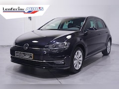 Volkswagen Golf - 1.0 TSI Comfortline NAP 2e eigen. navigatie PDC v+a Mistlampen-voor private-glas 16"-LMV E