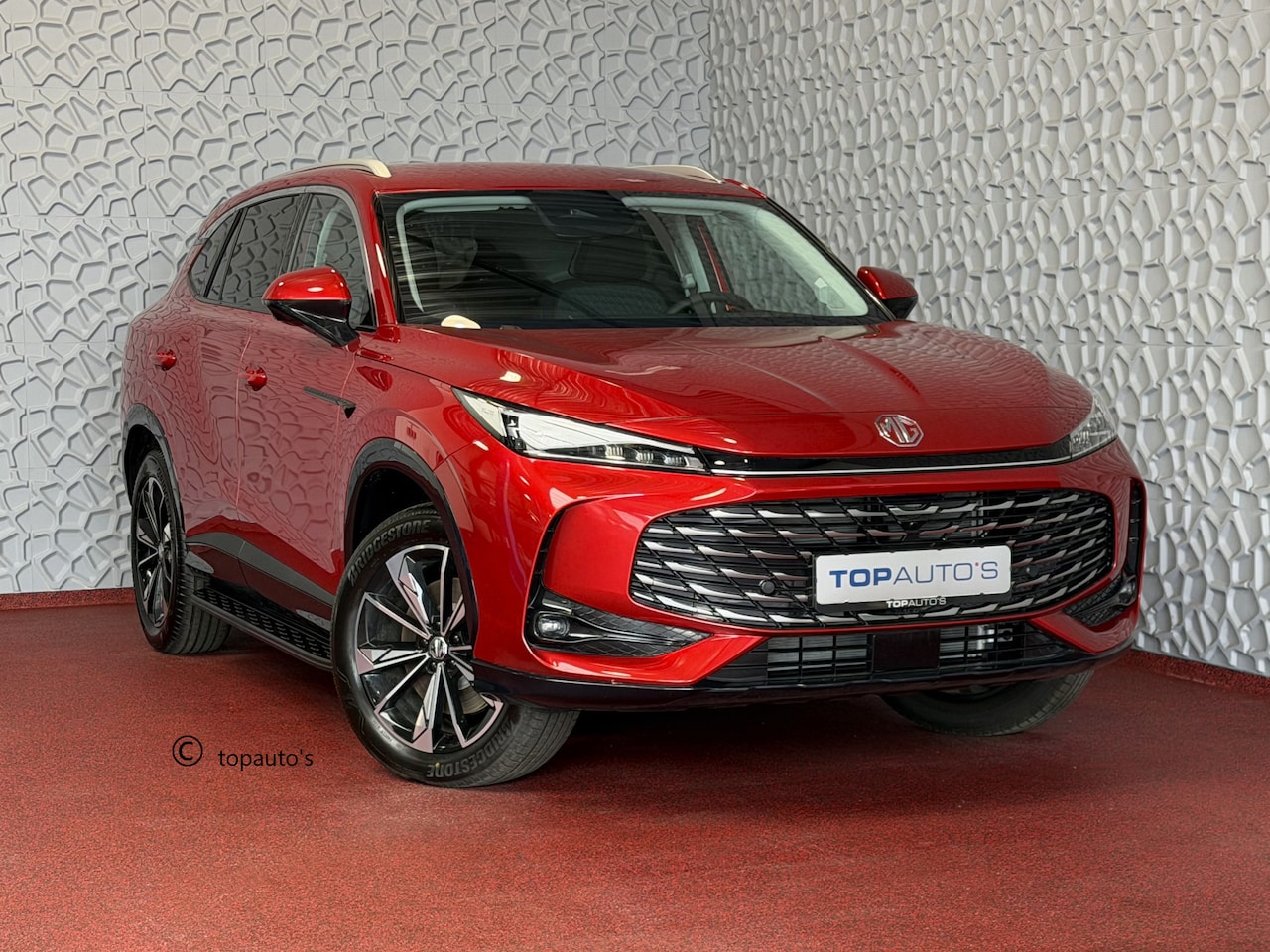 MG MG HS PHEV - 1.5 272PK 100KM ELEKTRISCH RIJDEN EN 900KM OP BENZINE ELEK/STOEL/KLEP CAMERA 19'LMV plug-i - AutoWereld.nl