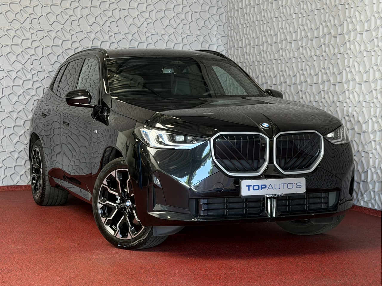 BMW X3 - 30e 300PK XDRIVE M SPORT / PANO SCHUIFDAK / HARMAN KARDON / 360.CAM / INNOVATION / - AutoWereld.nl