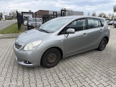Toyota Verso - 2.0 D-4D Business