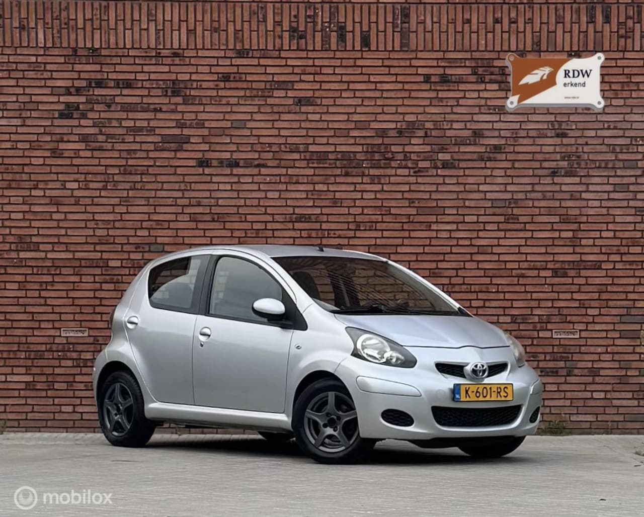 Toyota Aygo - 1.0-12V Access 1.0-12V Access - AutoWereld.nl