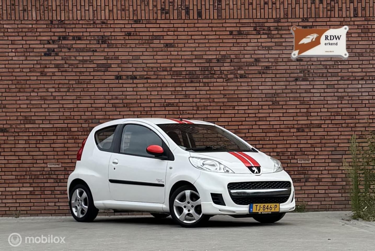 Peugeot 107 - 1.0-12V XS 1.0-12V XS - AutoWereld.nl