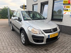 Suzuki SX4 - 1.6 Comfort / Centrale vergrendeling / Airco / Trekhaak