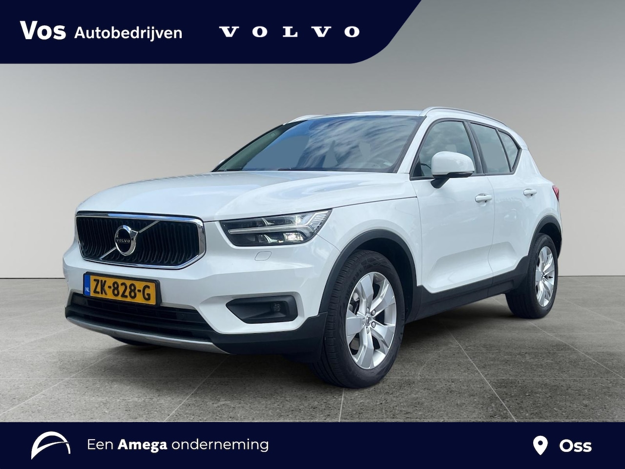 Volvo XC40 - T4 Momentum Pro | Vos geleverd en onderhouden| Trekhaak | Harman Kardon | - AutoWereld.nl