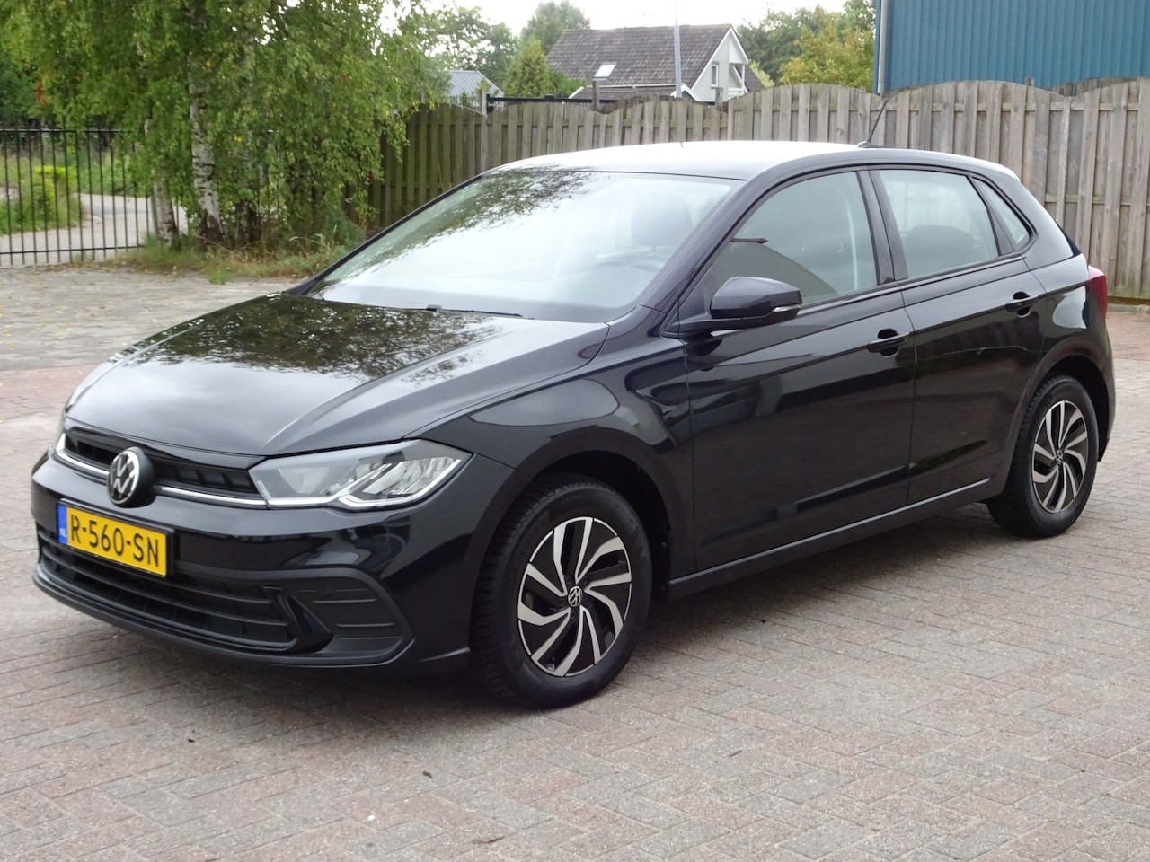 Volkswagen Polo - 1.0 TSI Life Airco, navigatie, carplay, licht metalen velgen, cruise controle, led koplamp - AutoWereld.nl
