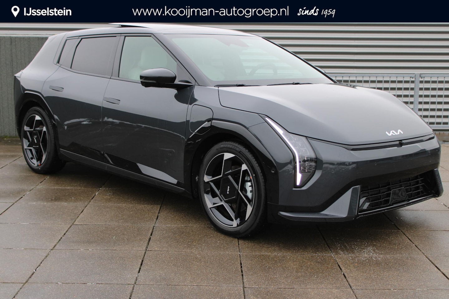 Kia EV4 - GT-PlusLine 81.4 kWh Panodak / LMV/ Carplay / stoelventilatie - AutoWereld.nl