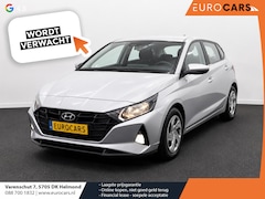 Hyundai i20 - 1.2 MPI Essential Navigatie Apple CarPlay Android Auto Camera Parkeerhulp achter Cruise Co