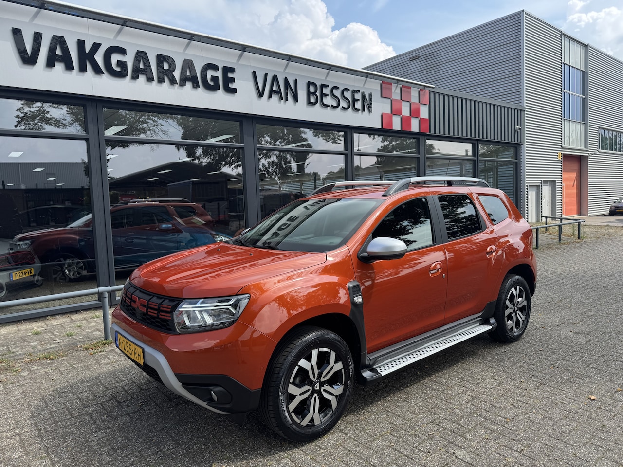 Dacia Duster - 1.0 TCe Bi-Fuel Prestige CAMERA-CRUISE - AutoWereld.nl