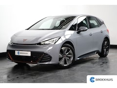 CUPRA Born - Essential 62 kWh 204PK | Achteruitrijcamera | Dode hoek detectie | Navigatie & Apple Carpl