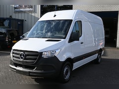 Mercedes-Benz Sprinter - 316 CDI L2H2 RWD 3500kg Trekhaak, MBUX met camera, Etc