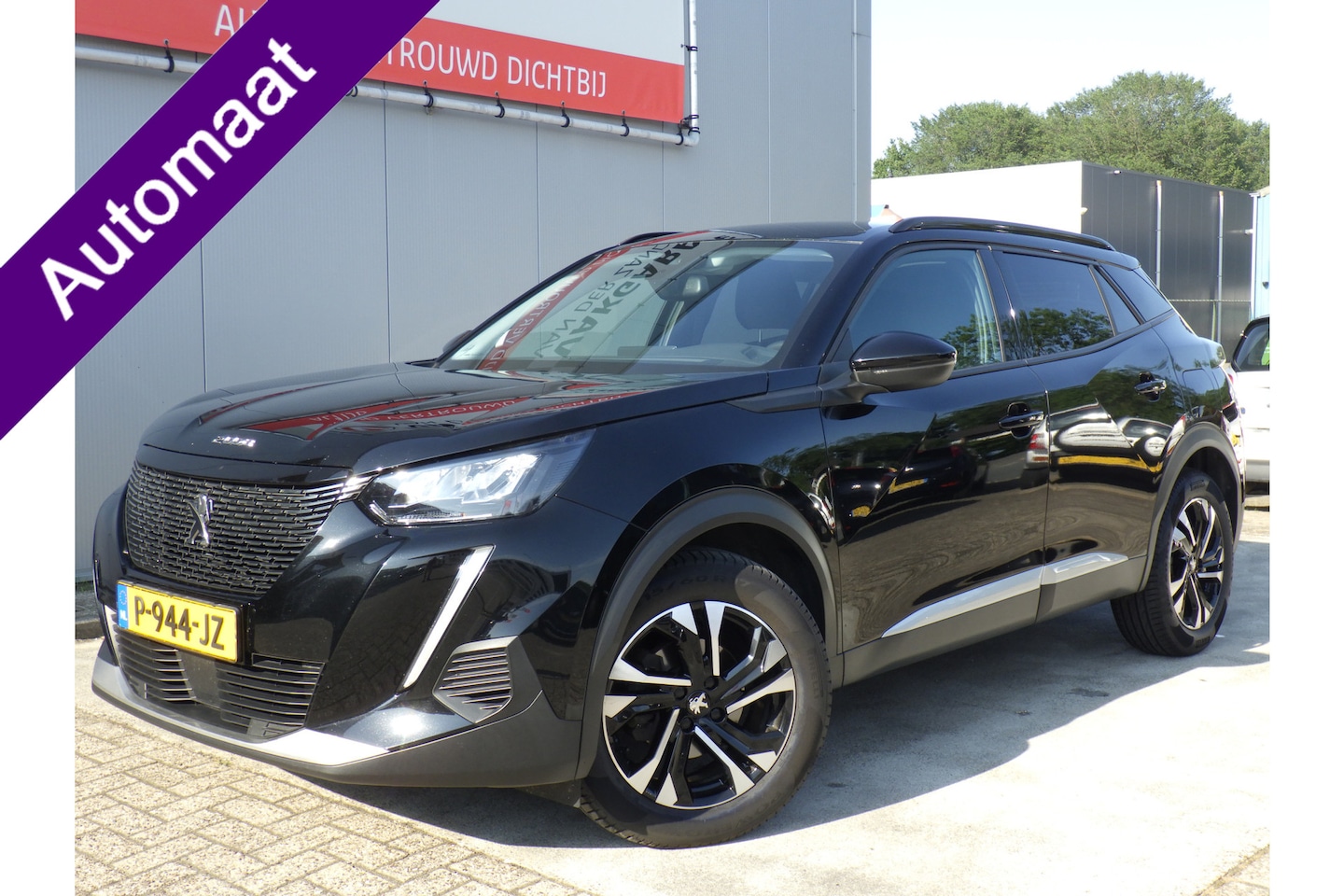 Peugeot 2008 - 1.2 Automaat Allure Pack, Cruise, Camera, PDC, NL/NAP! - AutoWereld.nl