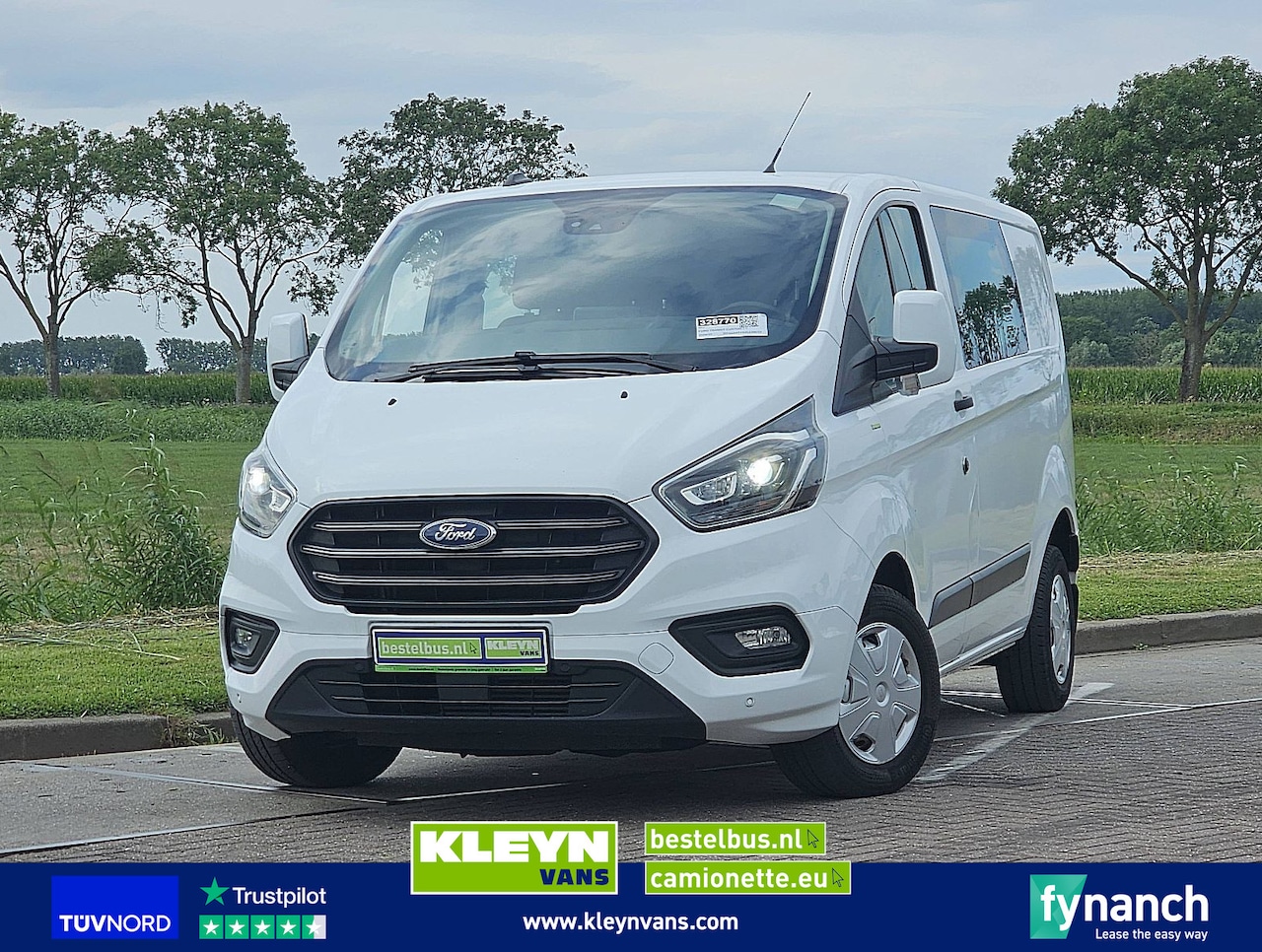 Ford Transit Custom - 2.0 L1 Dubbele Cabine AC - AutoWereld.nl