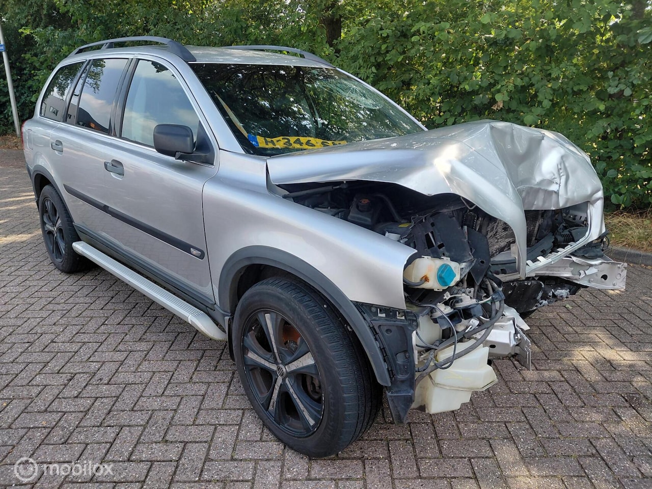 Volvo XC90 - 2.5 T 209 PK 4X4 Aut. Elite 7 Persoons - leer - AutoWereld.nl